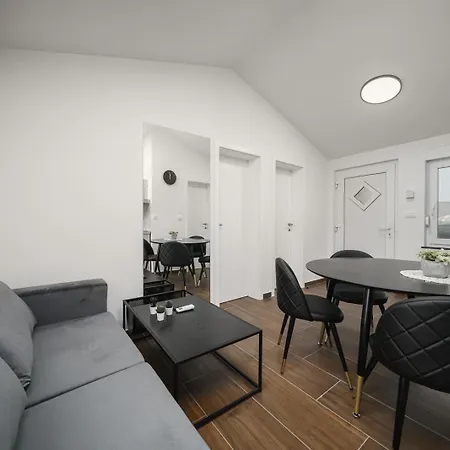 Διαμέρισμα Diamond