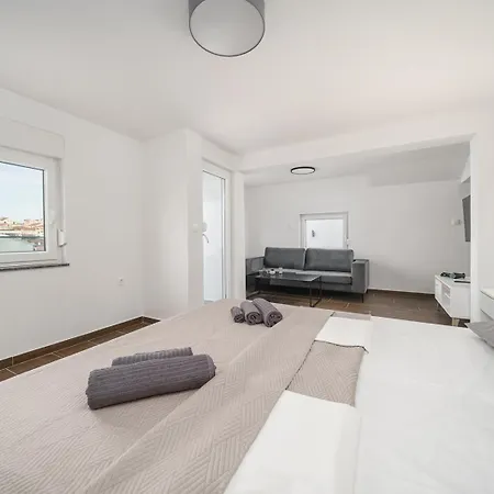 Διαμέρισμα Diamond